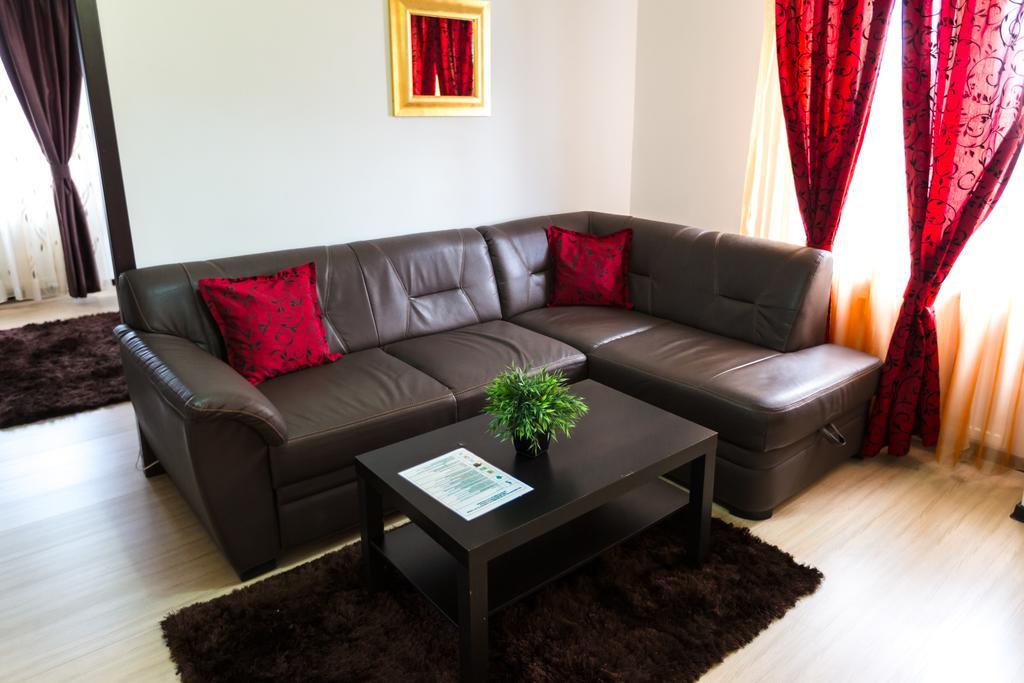 ياش Il Primo Apartments المظهر الخارجي الصورة