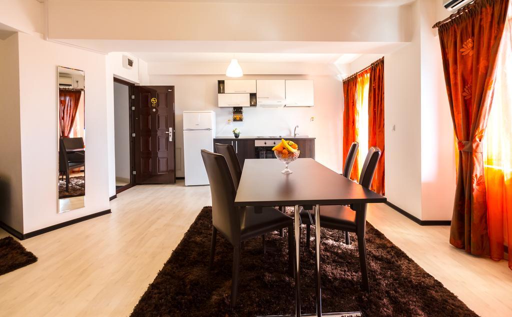 ياش Il Primo Apartments المظهر الخارجي الصورة