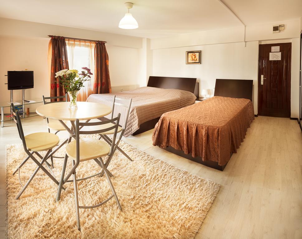ياش Il Primo Apartments المظهر الخارجي الصورة